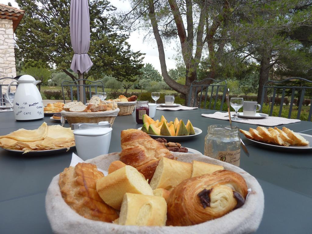 Les Mazets Du Luberon Bed & Breakfast Puget Room photo
