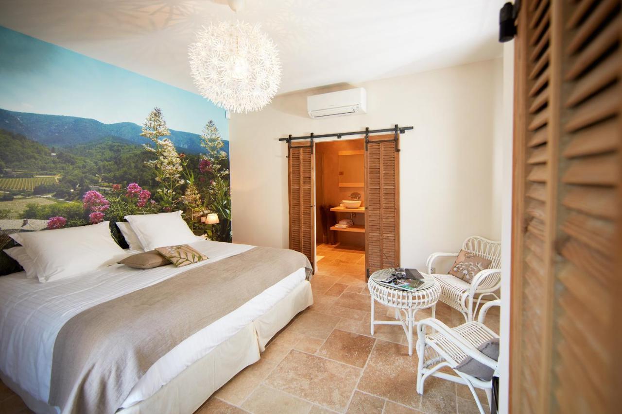 Les Mazets Du Luberon Bed & Breakfast Puget Exterior photo