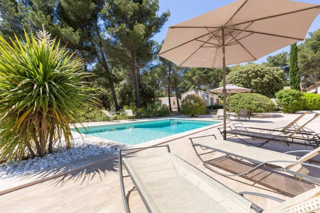 Les Mazets Du Luberon Bed & Breakfast Puget Exterior photo